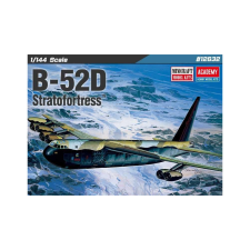 Academy B-52D Stratofortress nehézbombázó Műanyag makett 1:144 (12632) autópálya és játékautó