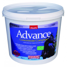  Advance Complete koncentrált táplálékkiegészítő vitamin 2 kg-os vödör por lovaknak lófelszerelés