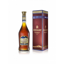 Ararat 10 éves Akhtamar díszdobozban 0,70l Brandy [40%] konyak, brandy