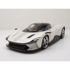 BBurago Ferrari Daytona SP3, Weiß 1:18 Autómodell (S8906085) autópálya és játékautó