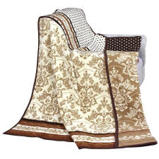 Bellatex Karmela PLUS jednolůžko - 150 × 200 cm - hnědé ornamenty lakástextília