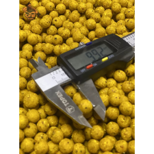 CFB Főtt Csalízó Bojli 10mm - 100g/db - Hot Garlic csípős fokhagyma bojli, aroma