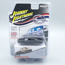  Chevrolet Impala SS 1996 1:64 modellautó makett
