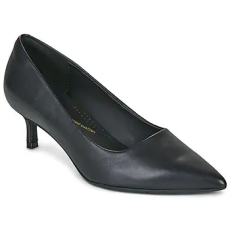 Clarks Félcipők Zarey Court Fekete 38