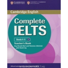COMPLETE IELTS B. 4-5 TB nyelvkönyv, szótár