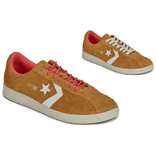 Converse Rövid szárú edzőcipők ALL STAR CLASSIC TRAINER SUEDE Barna 45 férfi cipő