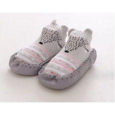  Csúszásgátlós babacipő, puha talpú babazokni - Szürke róka-12 cm