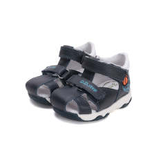 D.D. Step zárt orrú szandál kosárlabdás (20-25 méret) G064-51470A (25)