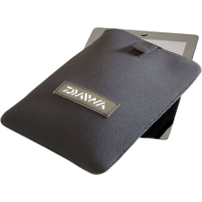  Daiwa Black Premium Tablet Case Tok 25x20,5cm (15809-002) horgászkiegészítő