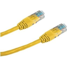 Datacom CAT5E UTP, 2m, sárga kábel és adapter