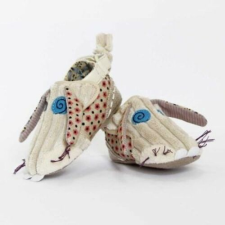 Deglingos Cipőcske Nyúl 6-12 hónap plüssfigura