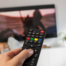 delight Univerzális TV távirányító - 250+ típushoz - fekete - 2 x AAA távirányító