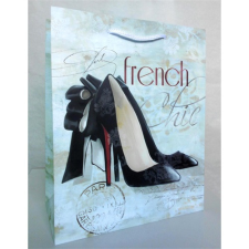  Dísztasak matt 11x14 cm tűsarkú cipő ajándéktasak