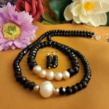  Édesvízi gyöngy  és kristály nyaklánc +karkötő +fülbevaló , modern elegancia /767/ ékszer szett