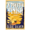 Elsie Silver - A Photo Finish – Célfotó