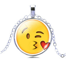  Emoji nyaklánc  3. nyaklánc