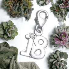 EZÜST TIZENNYOLC - 925 EZÜST KAPCSOS AMULETT medál