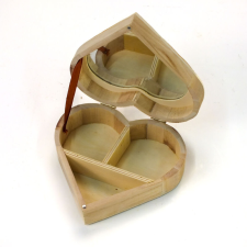  Fa tükrös szív doboz dekorációs kellék