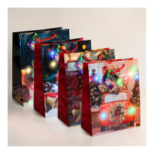 Family Ajándéktasak - 10 színes LED, papír - 265 x 127 x 330 mm - 4 féle / csomag - 12 db / csomag ajándéktasak