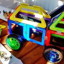 Geosmart űrkamion 42 darabos készlet mágneses építőjáték