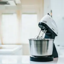 Globiz Kézi mixer keverőtállal kézi mixer