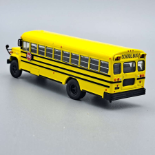  GMC School Busz 1:72 makett