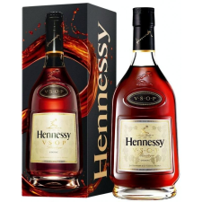  HENNESSY VSOP 0.7L konyak, brandy