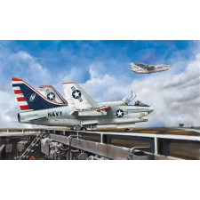  Hobby Boss A-7B Corsair II 1:48 (80343) makett