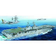 HobbyBoss 1/700 USS Boxer LHD-4 katonai rohamhajó modell makett