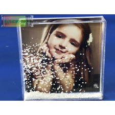  Hógömb &amp;quot;kocka&amp;quot; 10x10cm ajándéktárgy