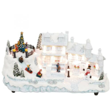 Home Dioráma fehér ház, forgó fenyő, szánkózó gyerekek karácsonyi dekoráció