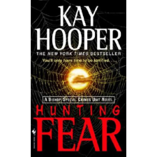  Hunting Fear – Kay Hooper idegen nyelvű könyv