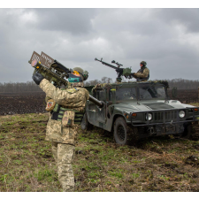  ICM Drone Hunters 1:35 (DS3531) makett