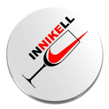  Inni kell kitűző kitűző