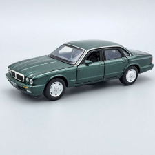 Jaguar XJ6 1:32 Tayumo zöld makett