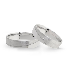  KARIKAGYŰRŰ PÁRBAN 14K ARANY 9,4 GR, GYÉMÁNT KŐVEL 0,014 CT gyűrű