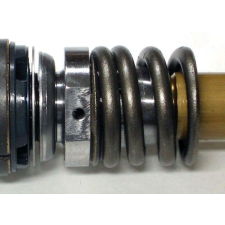 KAYABA Pótalkatrész - KOMPRESSZIÓS SZELEP RUGÓ YZ 2006-hoz egyéb motorkerékpár alkatrész