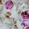 Kerma Design Flexwall PVC falpanel - Orchidea (virágos minta méhsejt dekorral)