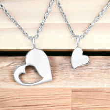  KÉT SZÍV - EGY EZÜST NYAKLÁNCON nyaklánc