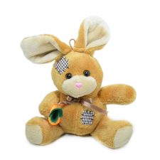 Kicsi barna nyuszi répával, 15 cm plüssfigura
