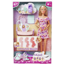  Kismama Steffi növekvő pocakkal baba