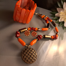  Korall és gyöngyház szett, a bőség köve. nyaklánc