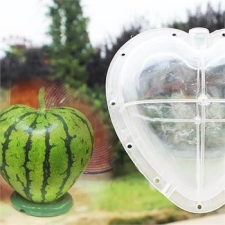  Kreatív görögdinnye-formázó szívalakú konyhai eszköz