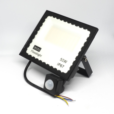 Kültéri LED fényszóró mozgásérzékelővel /50W-3500Lumen kültéri világítás