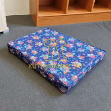  Kutyamatrac extrém erős, vízálló bagolymintás huzattal. Sz:79 cm – H:119 cm szállítóbox, fekhely kutyáknak