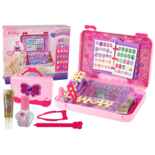 Lean Toys Bőrönd köröm kiegészítőkkel Manikűr matricák Köröm tippek szépségszalon