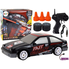 Lean Toys Távirányítós sportautó R/C 1:24 fekete cserélhető kerekek távirányítós modell