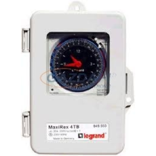 LEGRAND 649914 Falon kívüli analóg napi programkapcsoló 250V 20A villanyszerelés