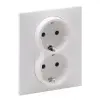 LEGRAND 721126 Suno 2x2P+F dugalj csatlakozóaljzat kerettel (rugós), biztonsági zsaluval, komplett, fehér