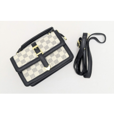  Louis Vuitton Paris Fekete-Fehér válltáska ( nem eredeti)